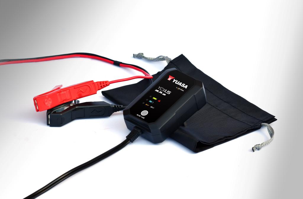 Yuasa YCX1.2 6/12V 1.5A Charger